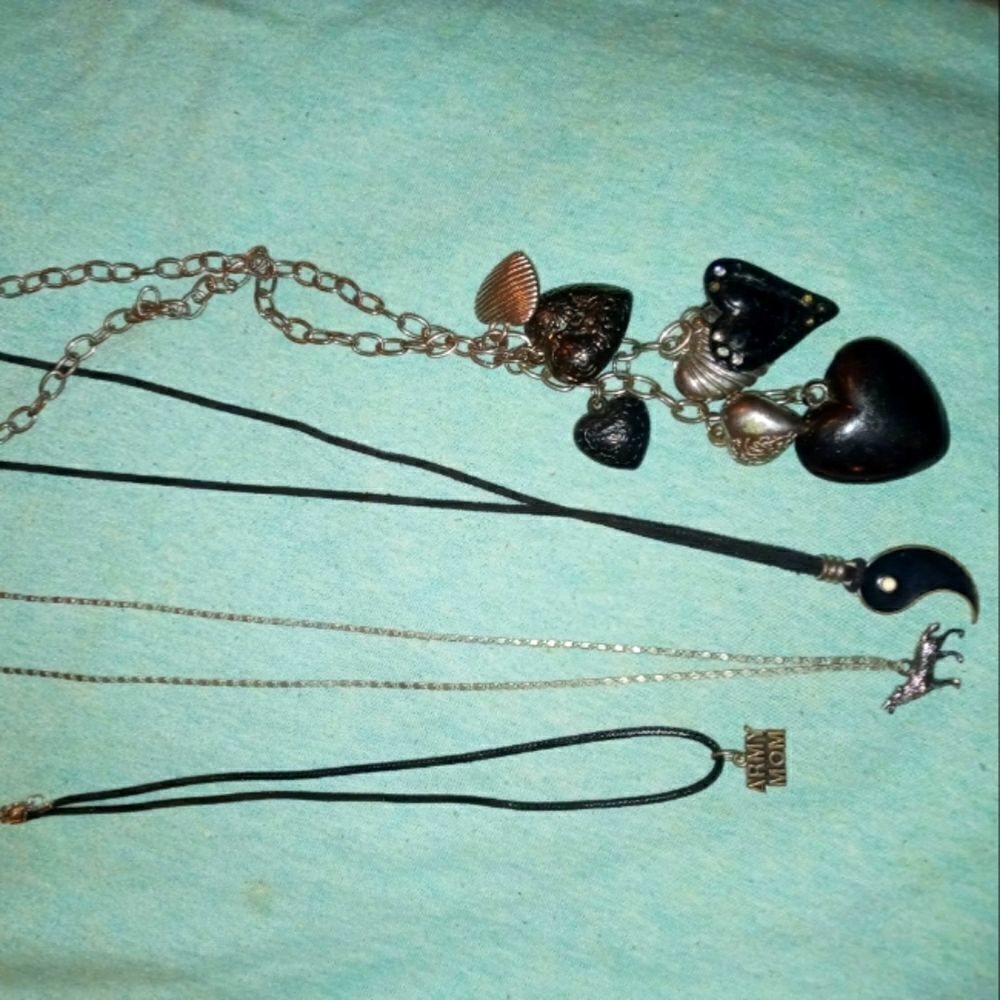 Handmade Necklace - Picture 2 of 13